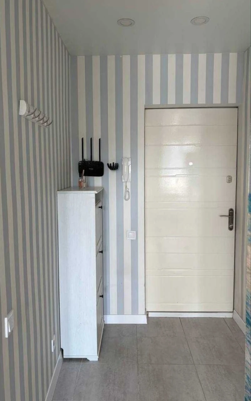 Sale of a 1-bedroom apartment on вул. Мілютенка, building 36, Liso