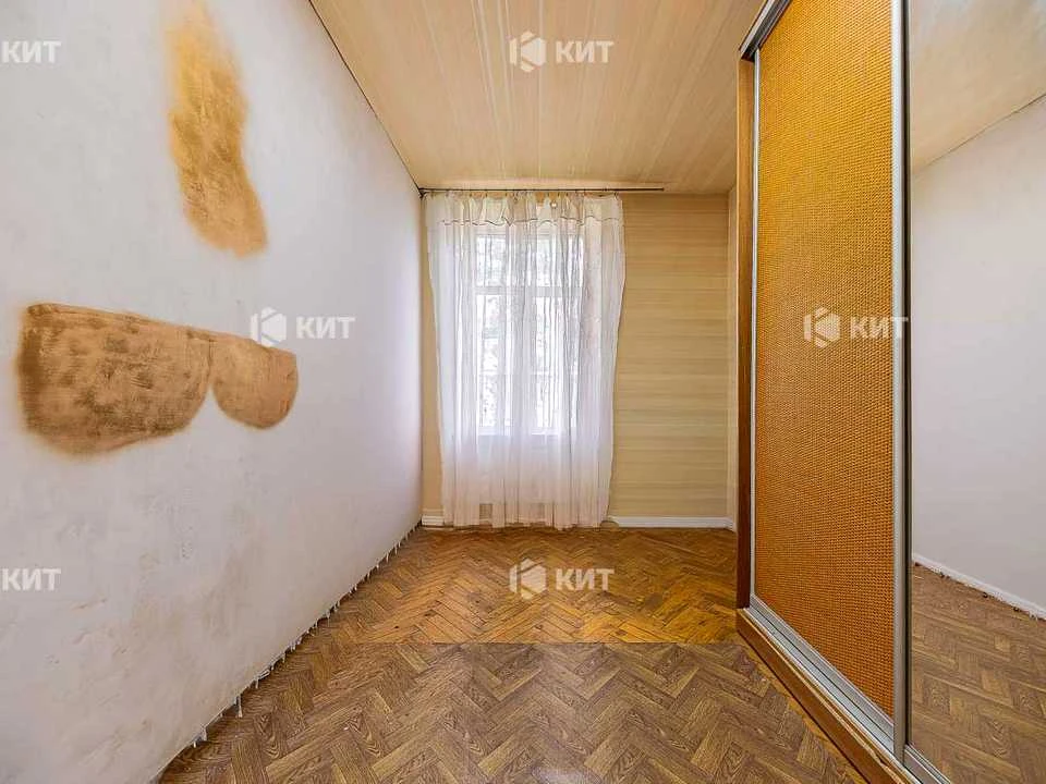 Apartment. Kharkiv, Myronositska St.