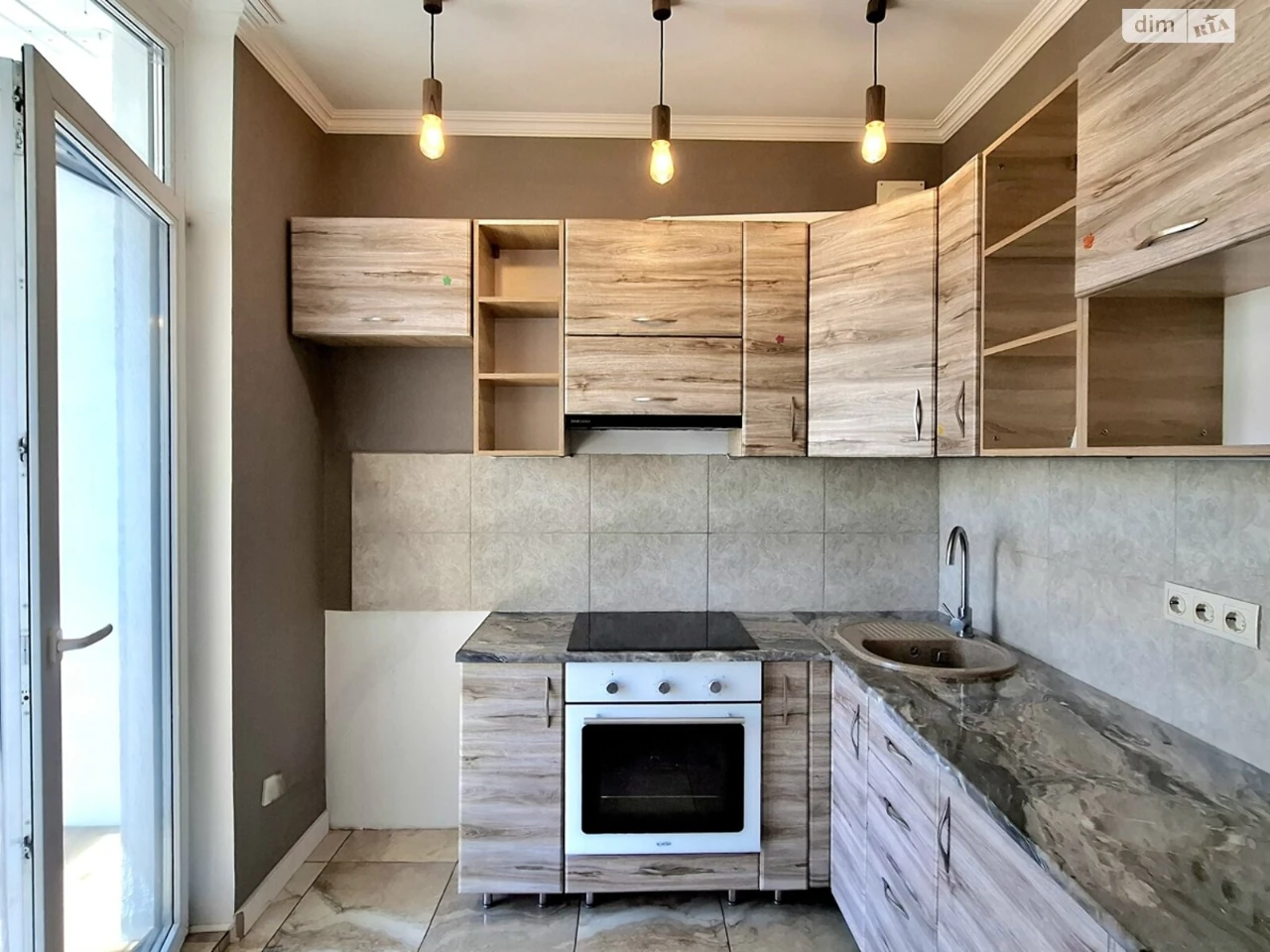 Apartment for Sale - Bagrynova Hora