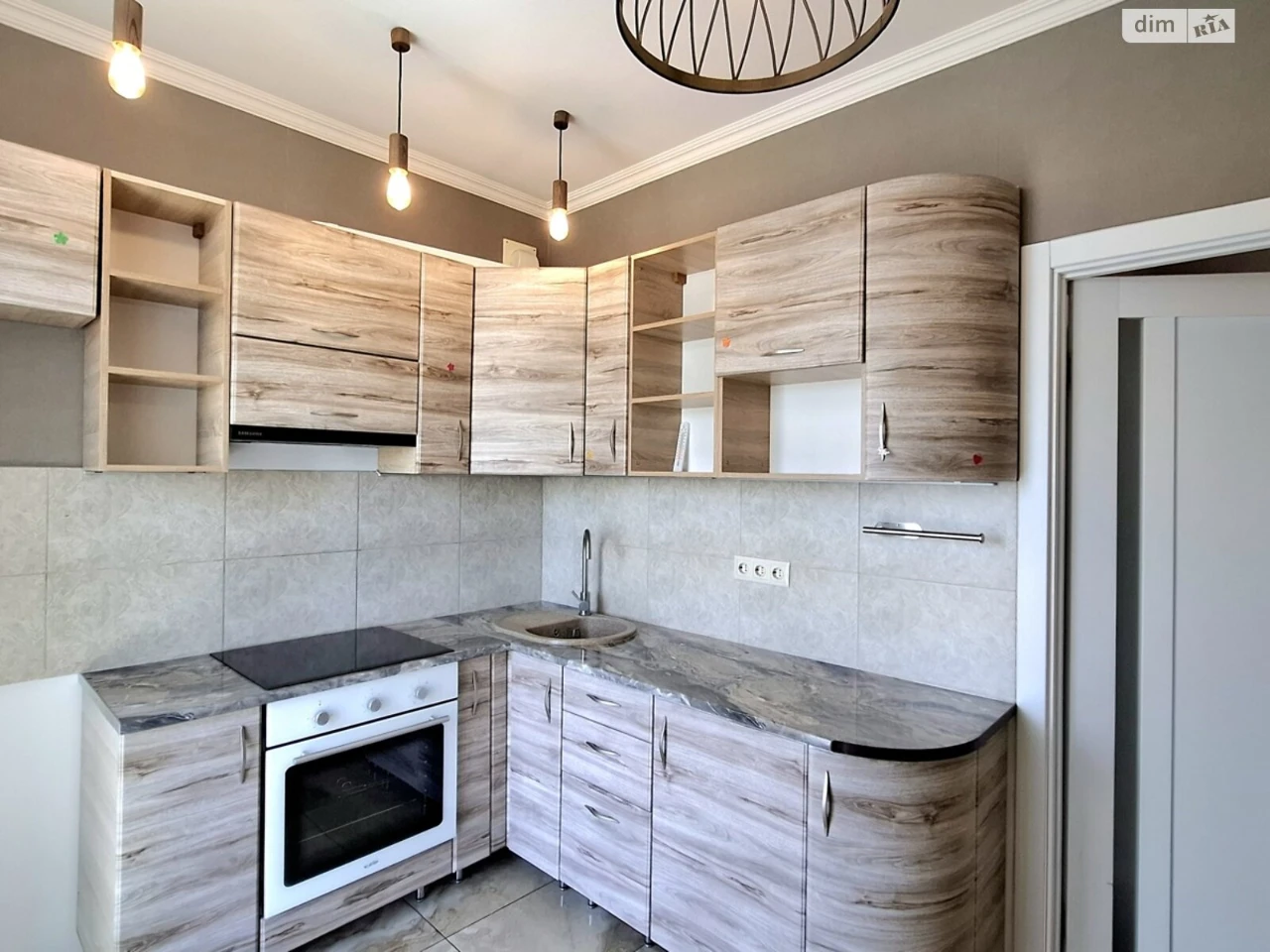 Apartment for Sale - Bagrynova Hora
