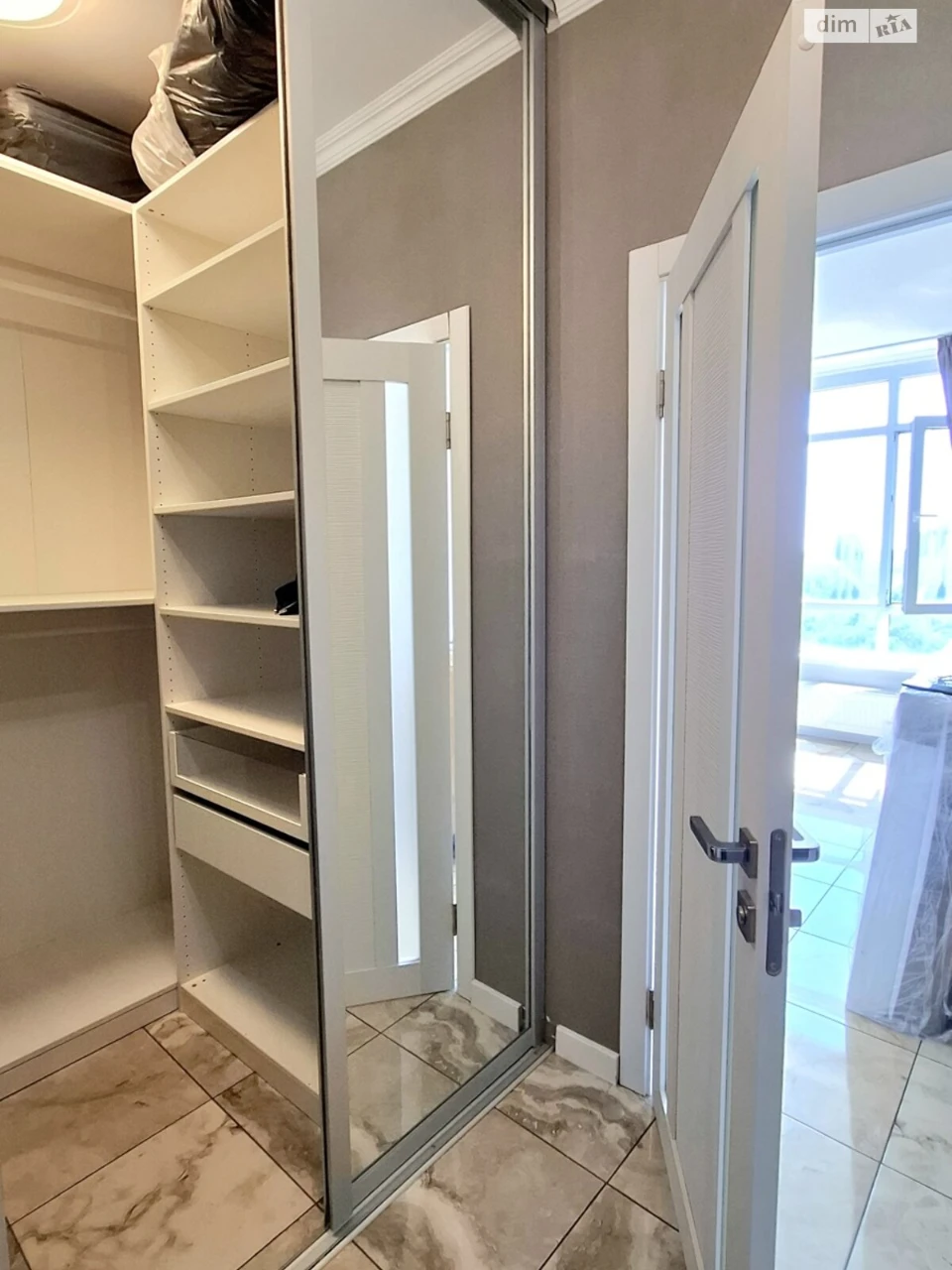 Apartment for Sale - Bagrynova Hora