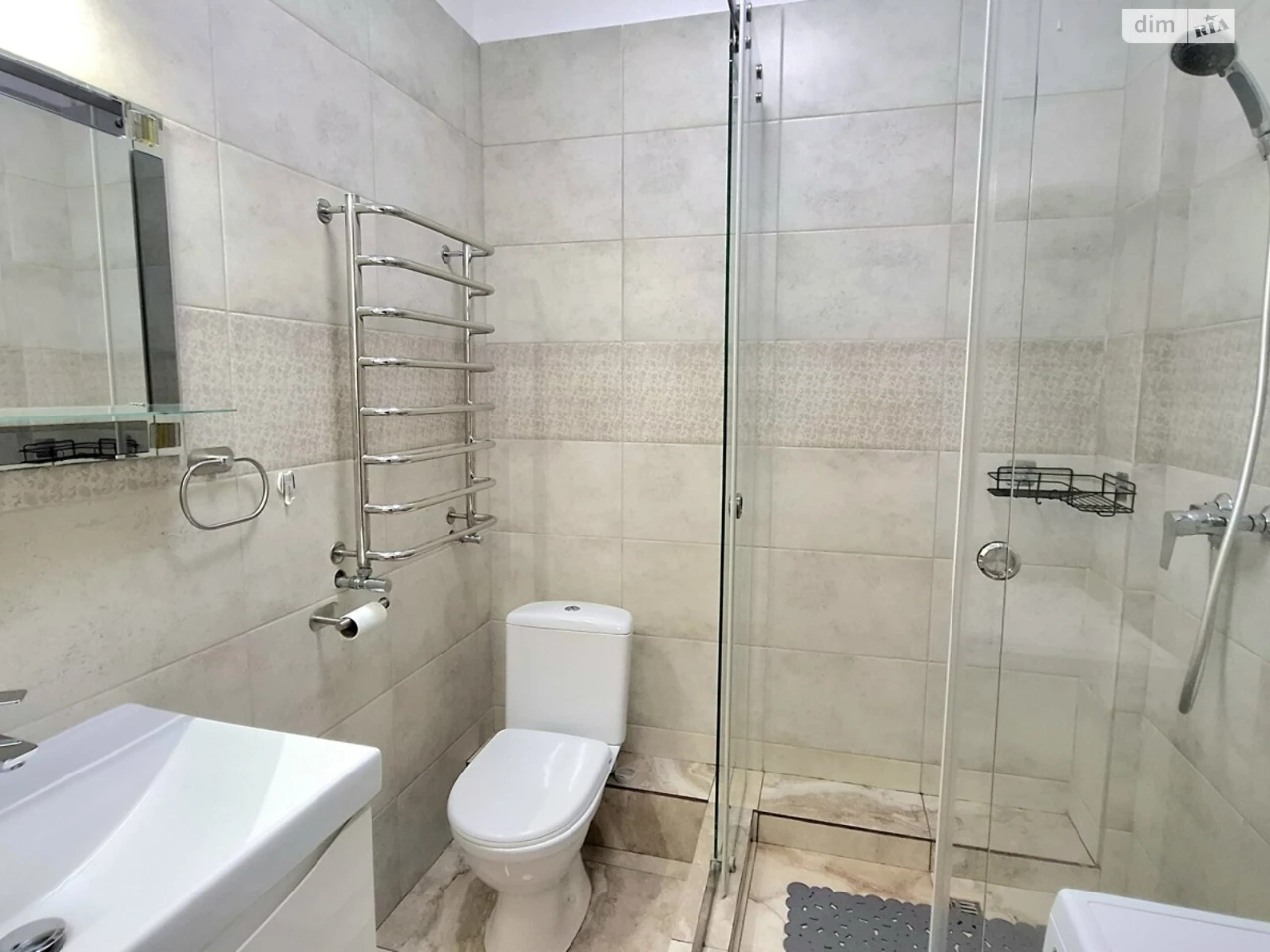 Apartment for Sale - Bagrynova Hora
