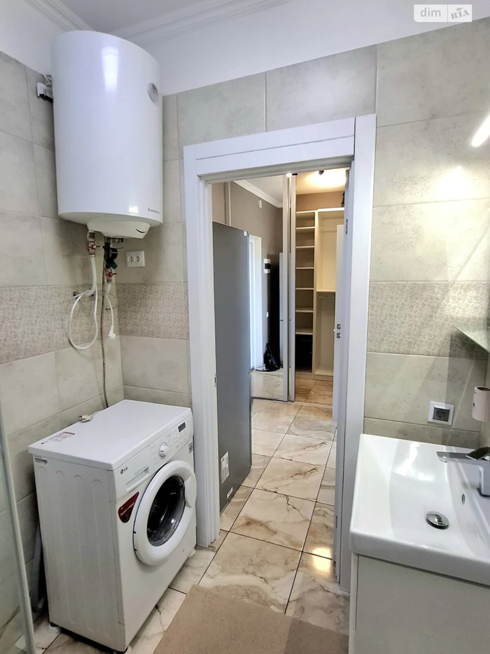 Apartment for Sale - Bagrynova Hora