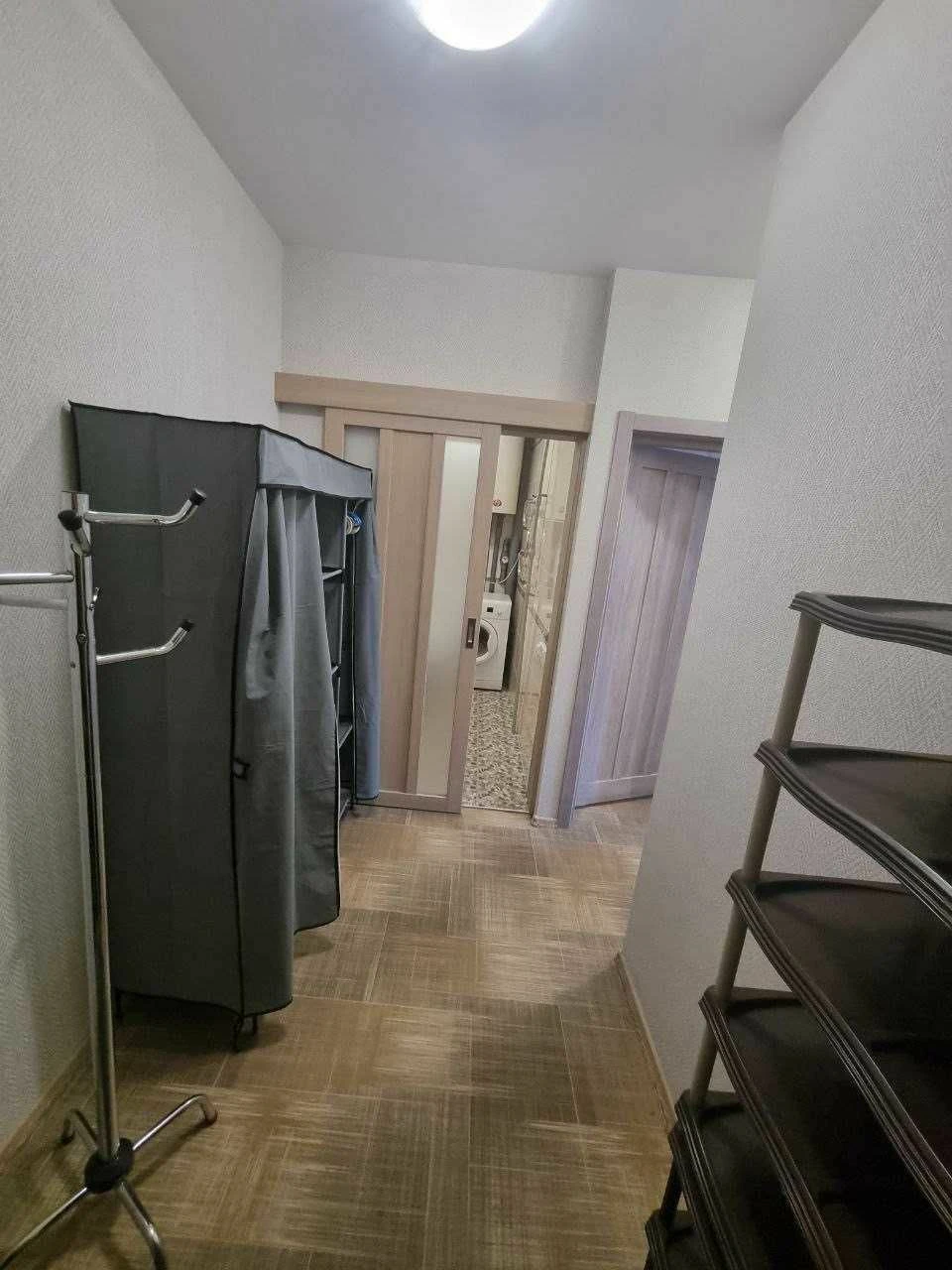 Продам 1 комнатную квартиру в самом центре Днепра.