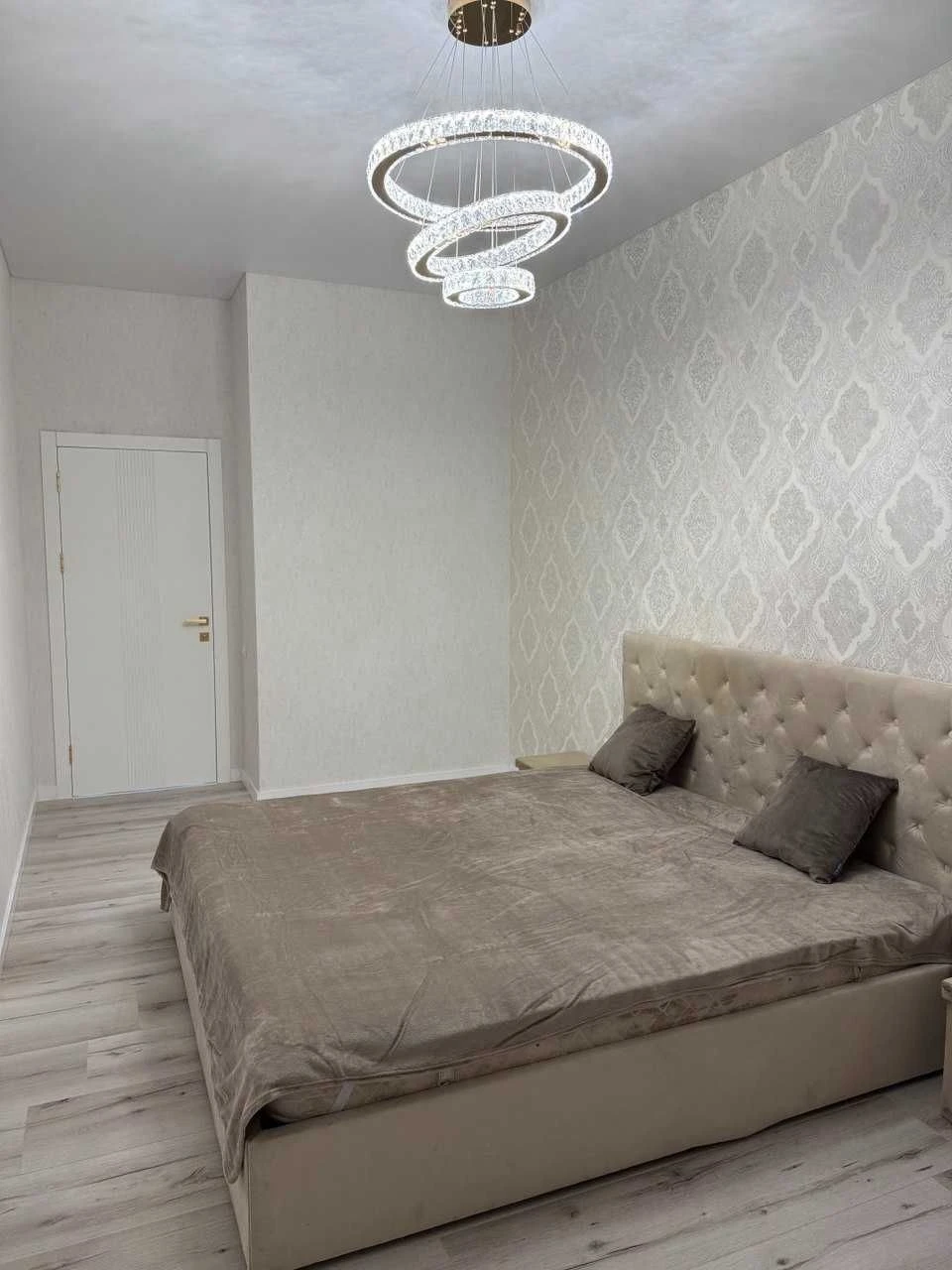 Продаж 1-кімнатної квартири на Фонтанській дорозі/10-й вулиці