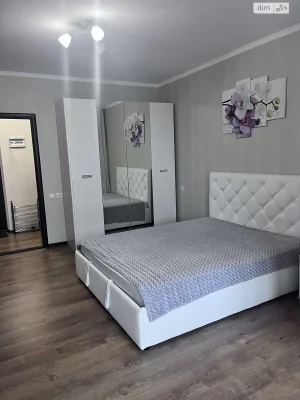 Long Term Rental Apartment Peresypsky