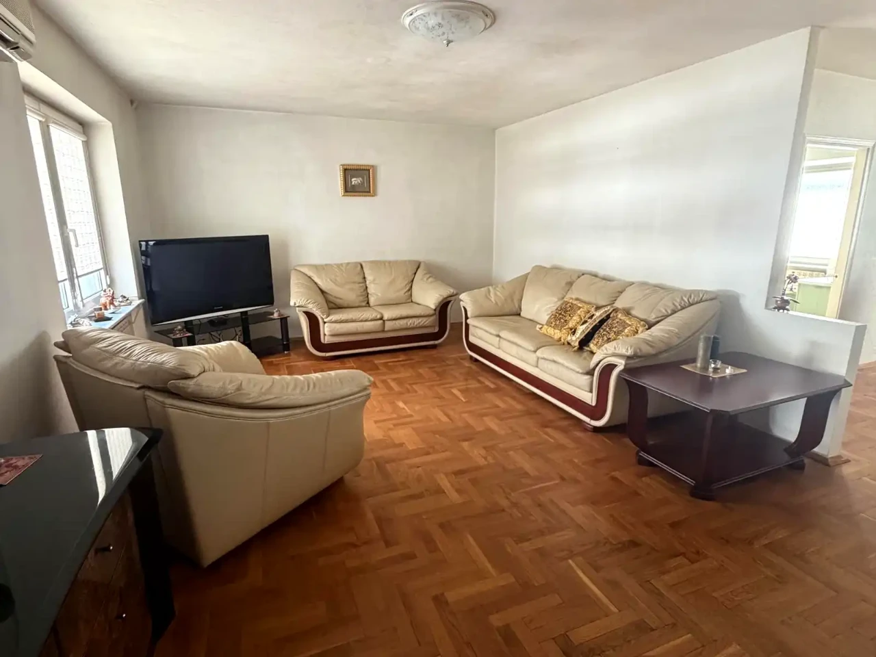 Сдается квартира 3-комн. 105 м² 7/10 этаж