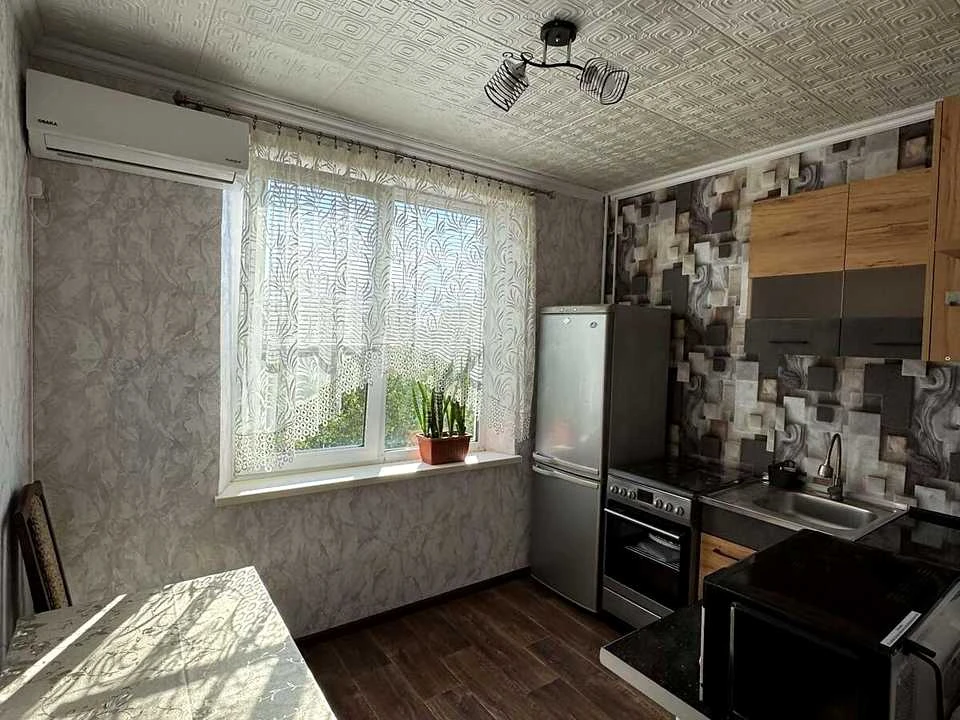 Apartment. Kharkiv, Kadenyuka Street