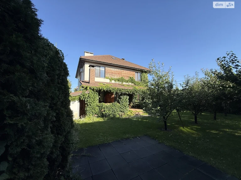 Sale House, Svyatoshynsky