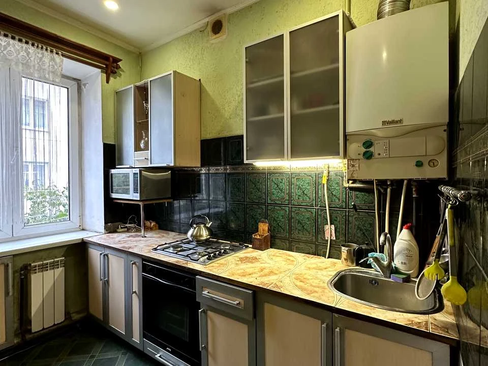 Apartment. Volodymyr Antonovych Street, Lviv