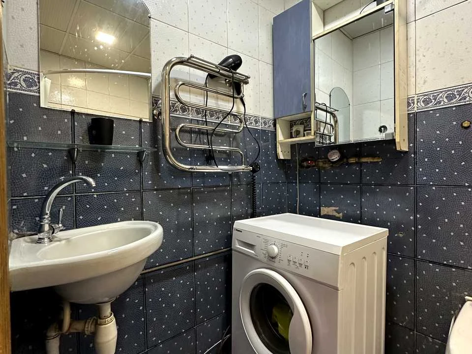 Apartment. Volodymyr Antonovych Street, Lviv
