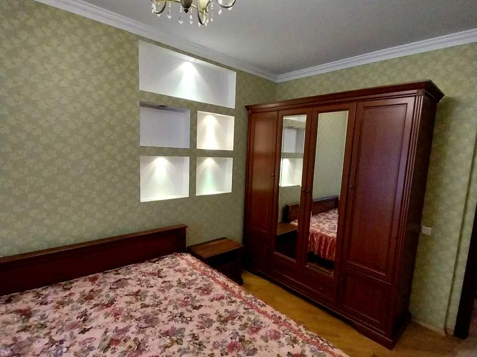 Квартира. Київ, Лесі Українки бульв.