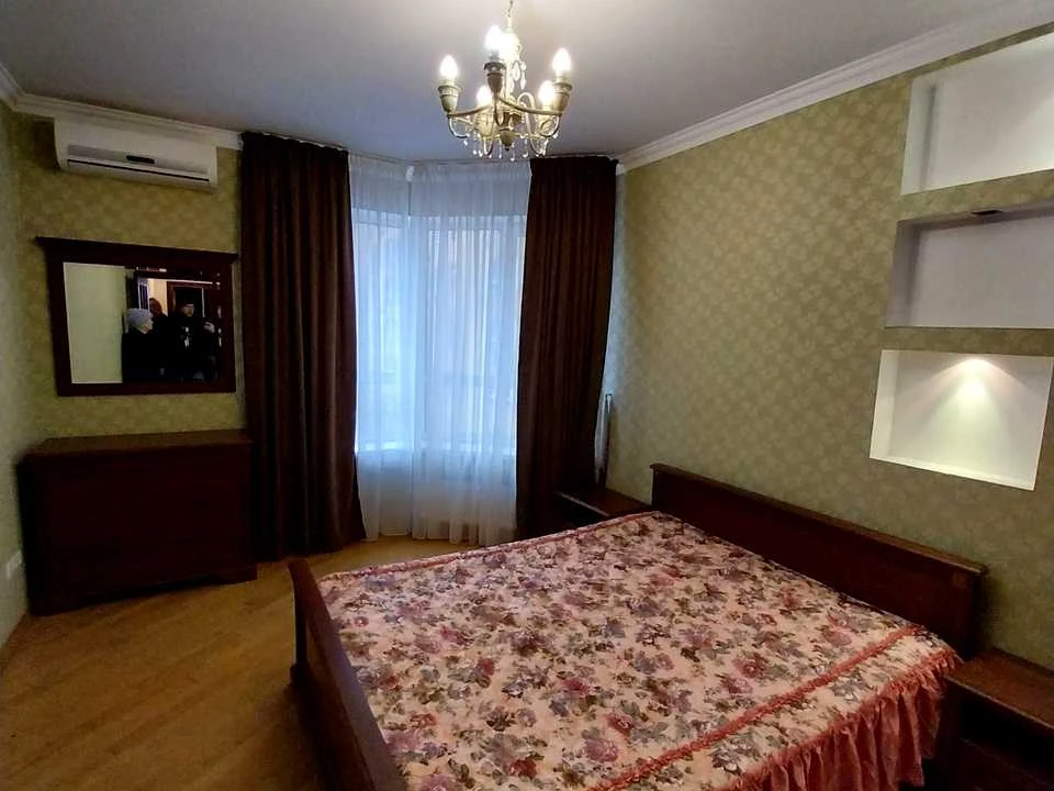 Квартира. Київ, Лесі Українки бульв.