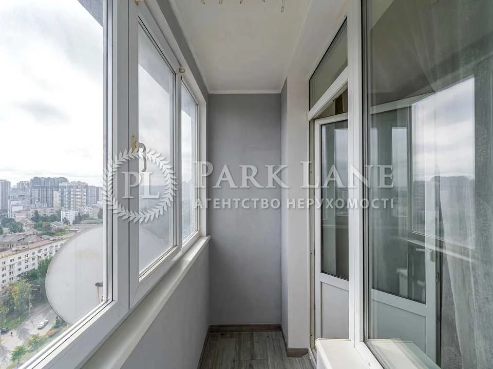 Apartment. Lesya Ukrainka Blvd, Kyiv