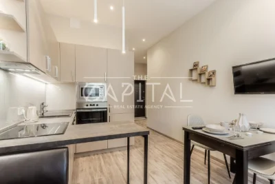 Bright and spacious 1-bedroom apartment 56 sq.m, вул. Іоанна Павла ll,