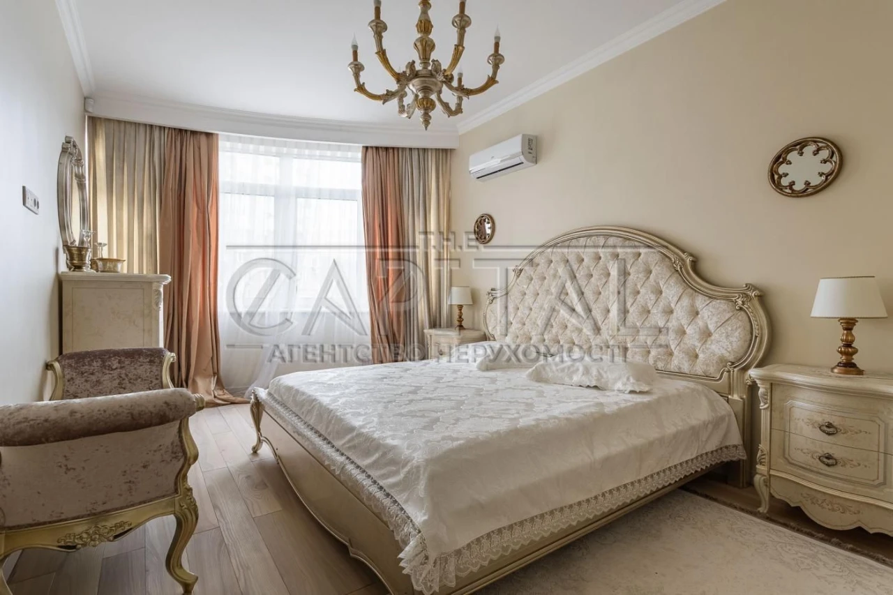 Прекрасна 3-кімнатна квартира 115 м² на 2 поверсі в ЖК "Смарагдовий"
