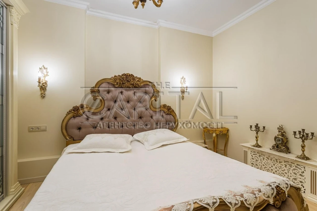 Прекрасна 3-кімнатна квартира 115 м² на 2 поверсі в ЖК "Смарагдовий"