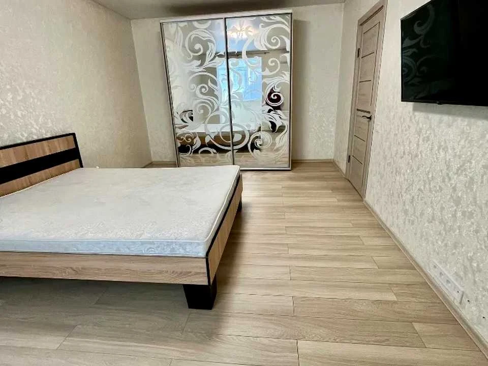 Apartment. Dnipro, Zaporizhse Shose