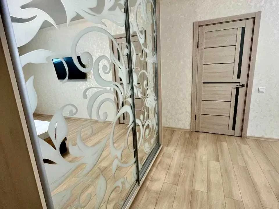 Apartment. Dnipro, Zaporizhse Shose