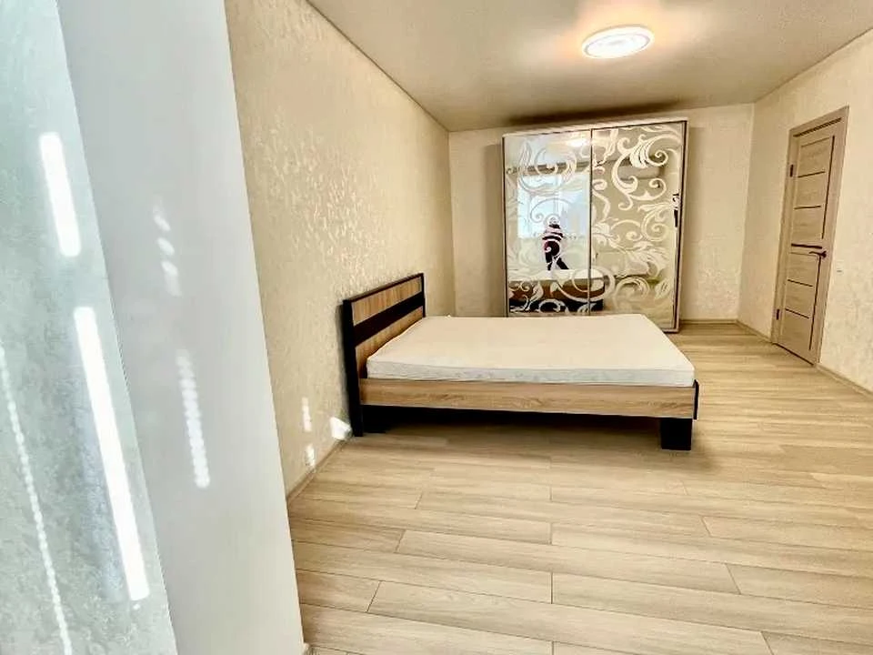 Apartment. Dnipro, Zaporizhse Shose