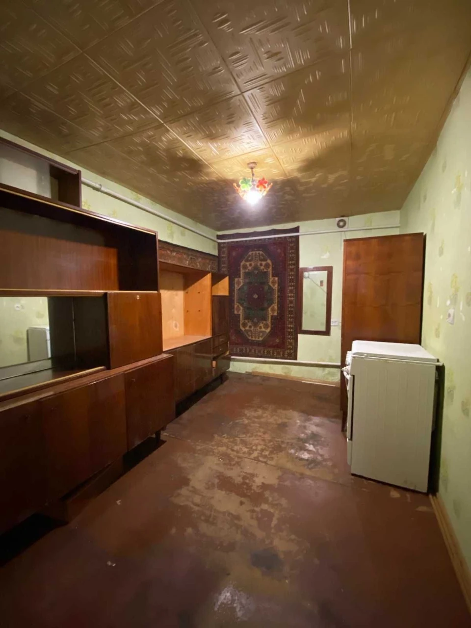 For Sale: 2-bedroom apartment in a quiet courtyard on Bogdan Street