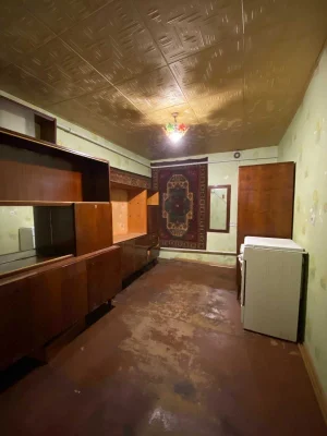 For Sale: 2-bedroom apartment in a quiet courtyard on Bogdan Street