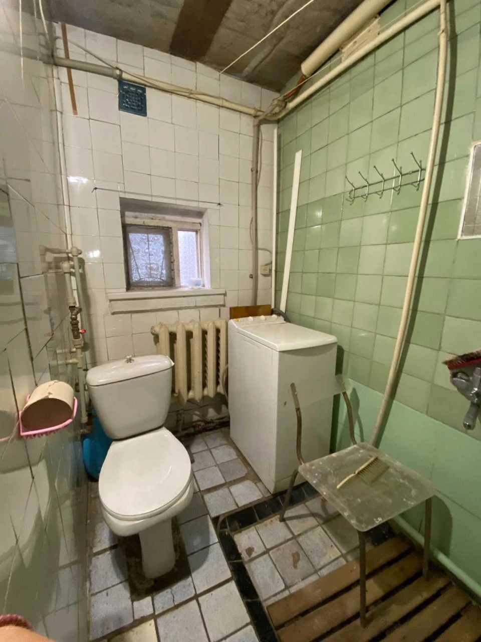 For Sale: 2-bedroom apartment in a quiet courtyard on Bogdan Street