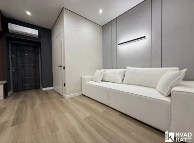 Luxury 1.5 room apartment in the "Knyzhyn" residential complex