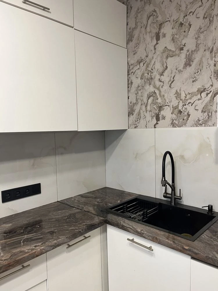 Apartment for sale: 2-bedroom apartment in a new building in Uzhhorod