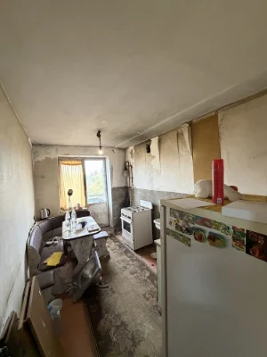 В продажу 4-кімнатна квартира на вул. Новозаводській, Чеська 85, 85 кв. м