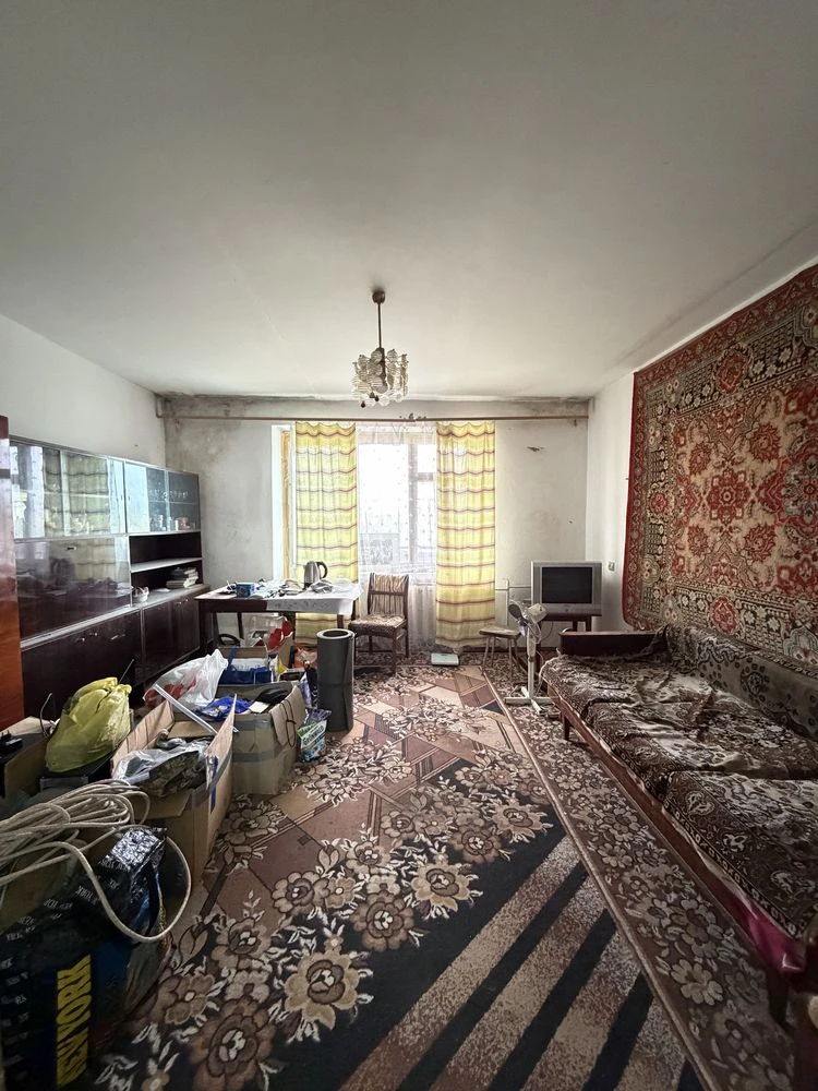 В продажу 4-кімнатна квартира на вул. Новозаводській, Чеська 85, 85 кв. м