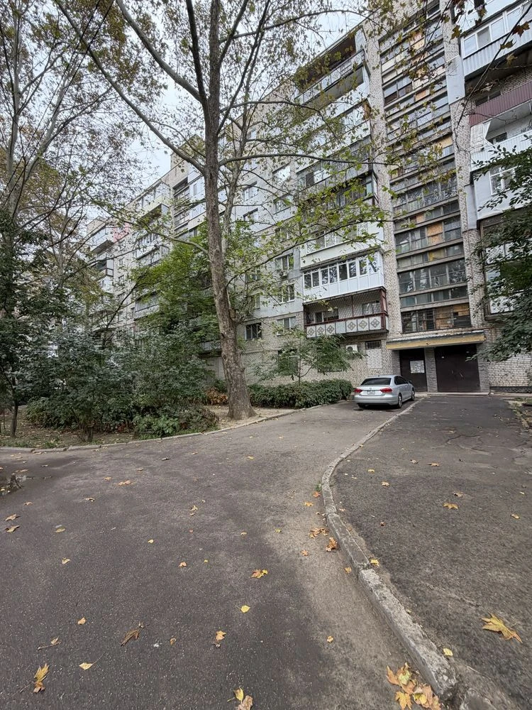 В продажу 4-кімнатна квартира на вул. Новозаводській, Чеська 85, 85 кв. м