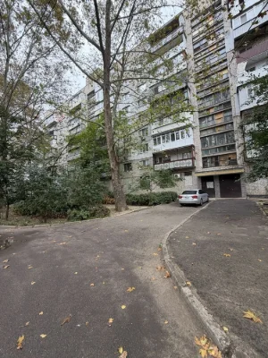 В продажу 4-кімнатна квартира на вул. Новозаводській, Чеська 85, 85 кв. м