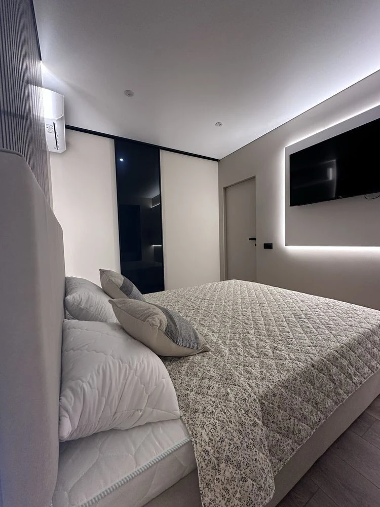 Продаж, 1-кімнатна квартира, 38 м2, ЖК Club House, Голосево