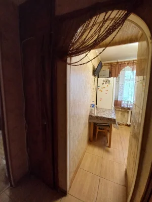 Продам 1 ком квартиру на Затонского