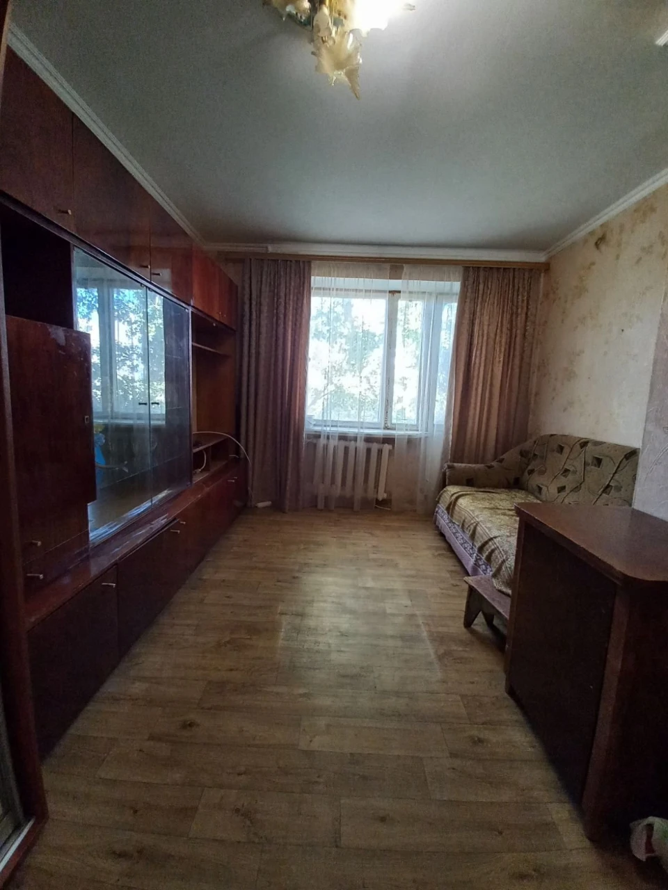 Продам 1 ком квартиру на Затонского