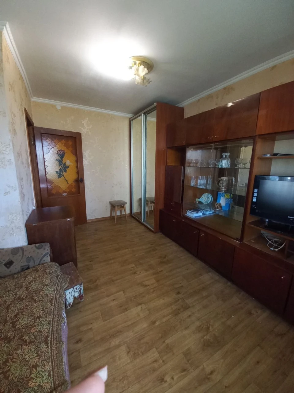Продам 1 ком квартиру на Затонского