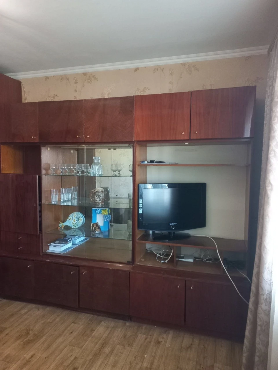 Продам 1 ком квартиру на Затонского