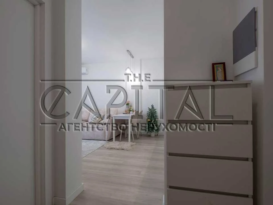 Квартира. Київ, Родини Кістяківських вул.