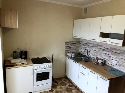Apartment. Mykhola Bazhana Prospekt