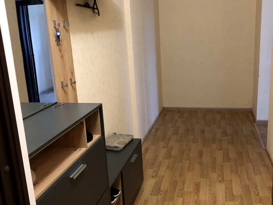 Apartment. Mykhola Bazhana Prospekt
