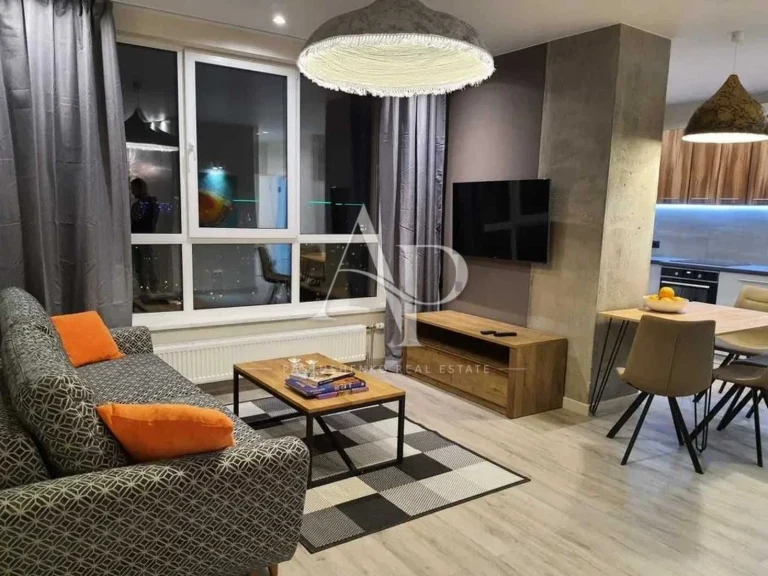 Sale of a cozy 1K studio apartment 50m2 in the Adamant residential complex