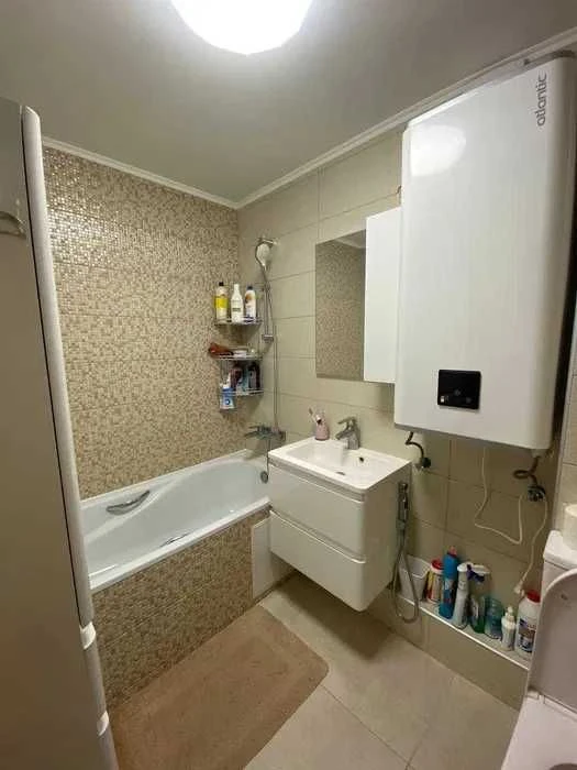 4-room apartment for sale in the Rostov district of Alekseevka.