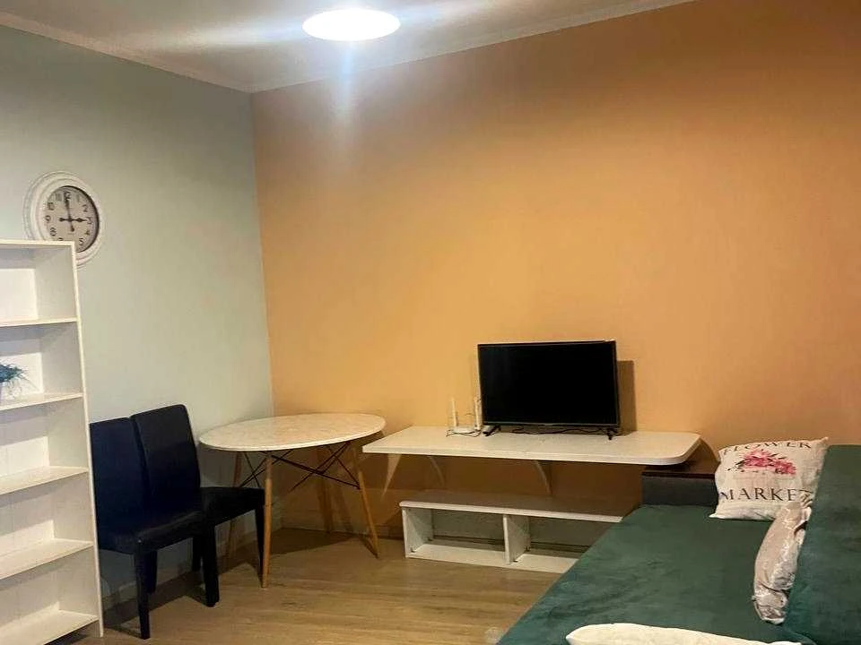 Apartment. Odessa, Genues'ka st.
