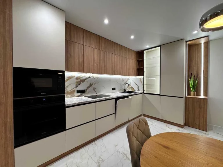 Apartment. Ivano-Frankivsk, Volynetska st.