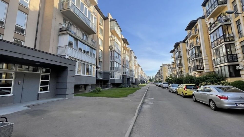 Продам 1к квартиру з ремонтом Кришталеві Джерела Метрологічн