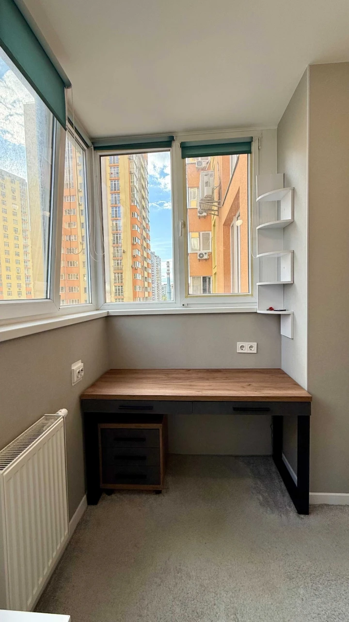 • EURO-TWO-ROOM apartment for sale in the "Yaskravy" residential complex, Street Family