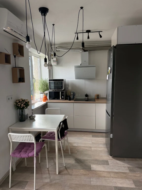 Sale of a 1-bedroom apartment renovated, at V. Romana Shukhkevych