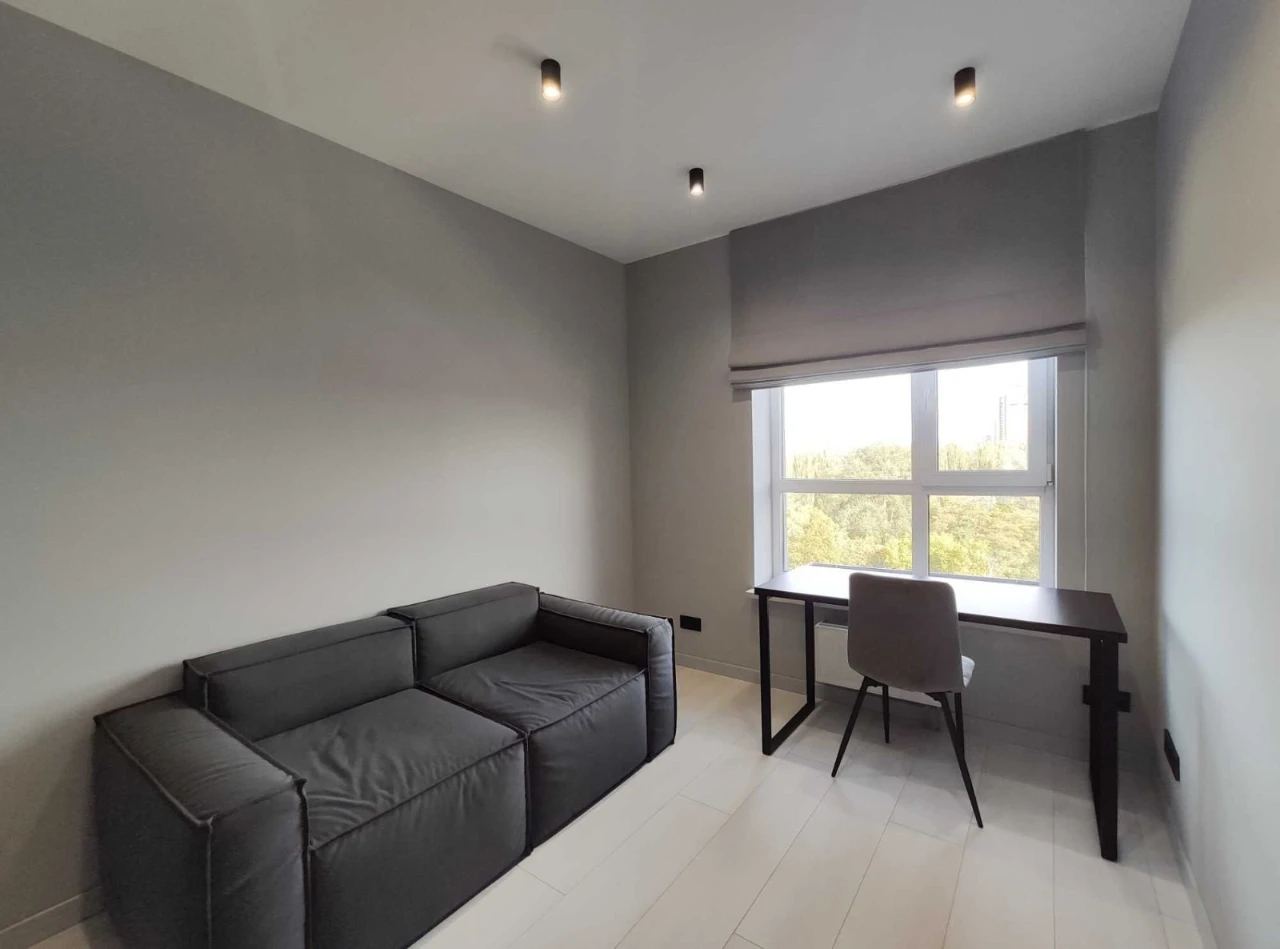 Designer Apartment with Furniture and Appliances - UNO City H