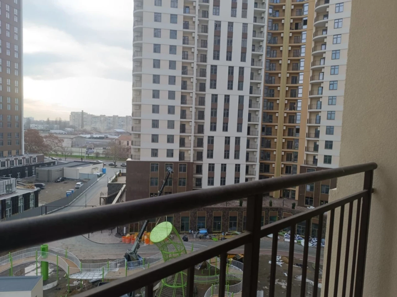 Срочно продаю 2-комнатную квартиру в ЖК "Перлина-60" / Краснова